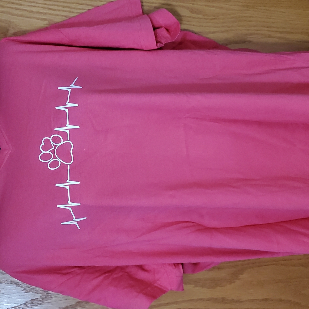Pink Animal Rescue V-neck T-Shirt with Paw Print Heartbeat Design - 2XL